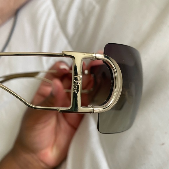 SOLD - Picture 3 of 9